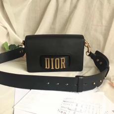 ディオール Dior 斜めがけ 2019年春夏新作コピー代引き国内発送安全後払い