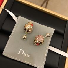 ディオール Dior レディース イヤリング 定番人気スーパーコピーブランド