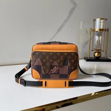 ルイヴィトン LOUIS VUITTON メンズ/レディース 斜めがけ ショルダーバッグ メッセンジャーバッグ 秋冬 新作 M40359ブランドコピーバッグ専門店