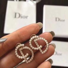 レディース ピアス Dior 流行  ディオール 人気話題コラボ 美品