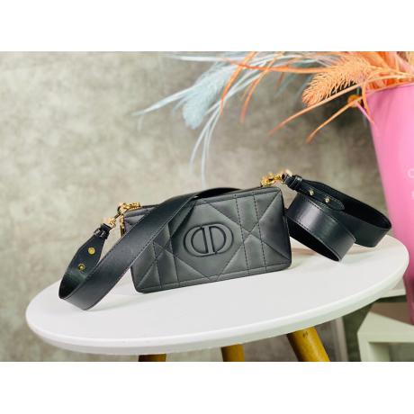 Dior ディオール 上品 シンプル ボックスバッグ4色 本当に届くブランドコピー 工場直営口コミおすすめ通販サイト