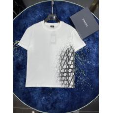 FENDI フェンディ Tシャツ新作シンプルさ 半袖印刷新作2色 ブランドコピー 国内後払い優良工場直売おすすめサイトline