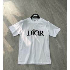 新作入手困難 Dior ディオール メンズレディース刺繍新作刺繍半袖 本当に届くスーパーコピー代引き後払い届く工場直営店