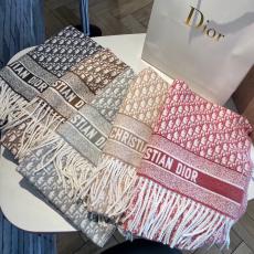 累積売上額TOP18 Dior ディオール 紳士 カシミヤ新品マフラー定番柔软新品ファッショナブル新品上半身エフェクトが無敵で美しいシルク優秀6色 販売国内安全専門店