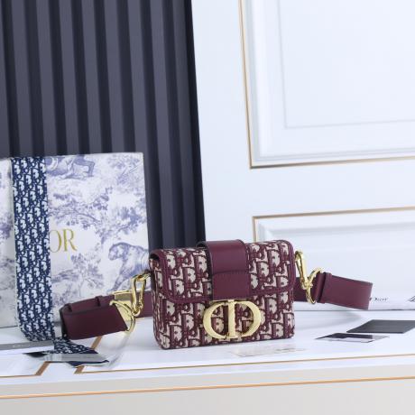 Dior ディオール 斜め掛けサドルバッグビンテージ感抜群 財布良い3色Montaigne Mini Box スーパーコピーブランド激安販売工場直売通販サイト
