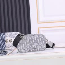 ディオール Dior 定番 財布コインケース字母ロゴ 3色 本当に届くブランドコピー 工場直営口コミ国内安全後払い通販サイト