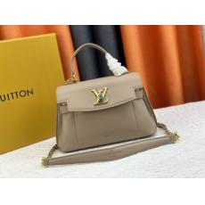ヴィトン LOUIS VUITTON  優雅Fashionレザー流行肩にかかる3色M21088 M21052 M20997 バッグ最高品質コピー代引き対応工場直売店