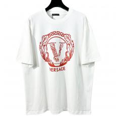 新作！アイテムを先取り ヴェルサーチェ Versace 半袖通気快適印刷通気2色 ブランドコピー専門店激安