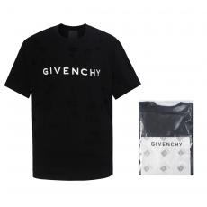 Givenchy ジバンシイ メンズレディース緩い服定番人気新作半袖印刷穴印刷エレガントな服 大きい2色 激安コピー