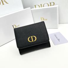 Dior ディオール 新款絶妙モダンユーティリティ財布新作入手困難絶妙多機能財布第一層牛革2色 ブランドコピー販売買ってみた店
