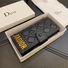 Dior ディオール エンボス 財布 ブランドコピー n級品優良サイトline