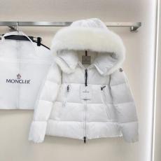 MONCLER モンクレール レディース定番ダウンジャケットショートダウンジャケット 最高品質安全n級品