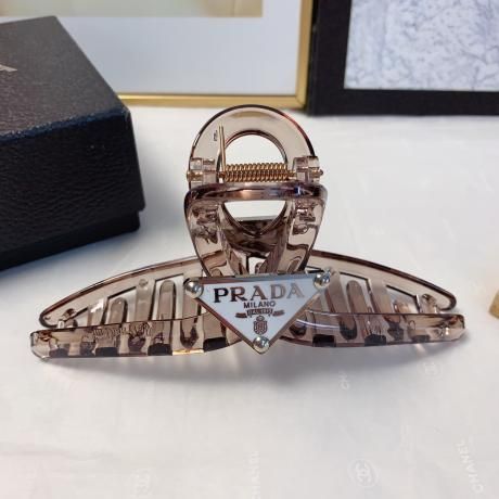 PRADA プラダ ヘアクリップ アセテート製 三角形ロゴ シンプル