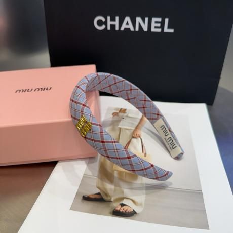 予約受付中 ミュウミュウ MiuMiu チェック柄 カチューシャ ヘアバンド