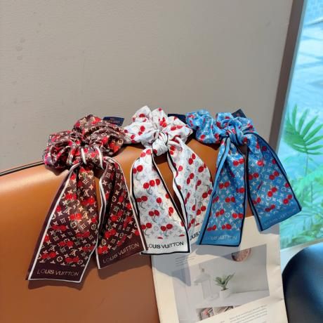 【未使用】ルイヴィトン 村上隆氏　ヘアアクセサリー 未使用】ルイヴィトン 村上隆氏 ヘアアクセサリー 未使用】ルイ