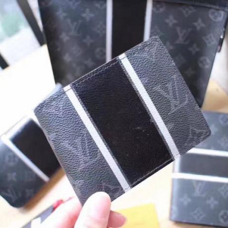 送料無料Louis Vuitton ルイヴィトン  M61685 新作 二つ折財布 短財布コピーブランド財布代引き