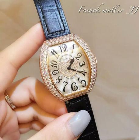 ブランド国内	FranckMuller フランクミュラー  クォーツコピー 販売腕時計