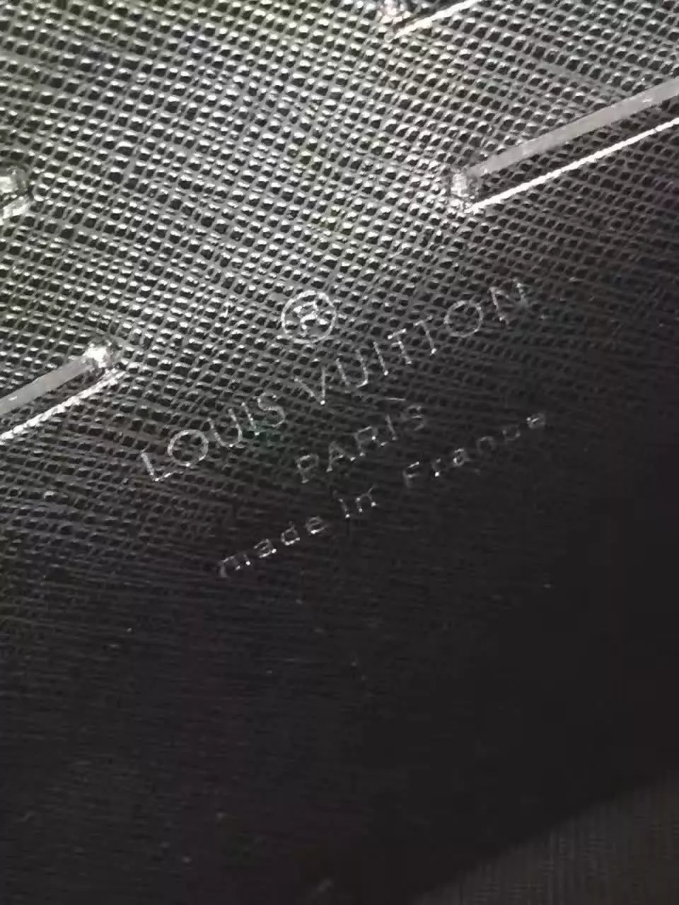 ルイヴィトン N61739 ブランドコピー代引き財布 Louis Vuitton メンズ ファッション 大好評