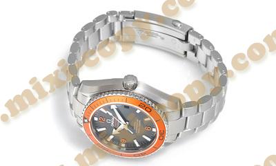 コピー腕時計 シーマスター　プラネットオーシャン 232.30.42.21.01.002コピー腕時計代引き