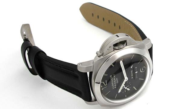パネライコピー時計 ルミノール1950 8デイズＧＭＴ PAM00233