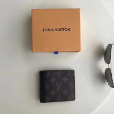 2018年秋冬 新作ルイヴィトン  Louis Vuitton  m93801  短財布 財布 メンズ格安コピー口コミ