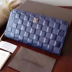 送料無料Louis Vuitton ルイヴィトン  M60017/8812 新入荷安い 長財布 財布スーパーコピー代引き