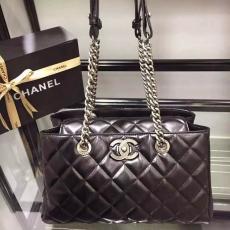 ブランド通販 シャネル  Chanel   ショルダーバッグ  斜めがけショルダースーパーコピーバッグ激安国内発送販売専門店