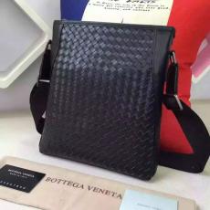 ブランド国内 Bottega Veneta ボッテガヴェネタ セール 16605  メンズショルダーバッグブランドコピー代引き可能