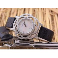 ブランド国内 シャネル Chanel クォーツブランドコピー腕時計専門店