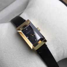 ブランド国内	Gucci グッチ  値下げクォーツ最高品質コピー腕時計