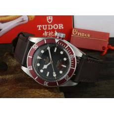 ブランド国内	Tudor チュードル  自動巻きスーパーコピー時計専門店